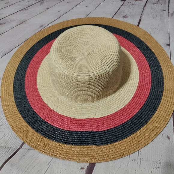 Target Floppy Hat / Sun Hat - Picture 4 of 8